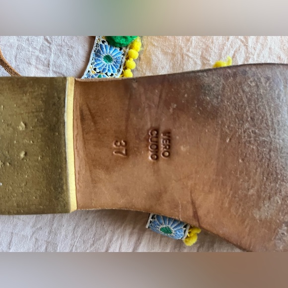 Gia Couture Pom Pom sandals - Picture 3 of 3